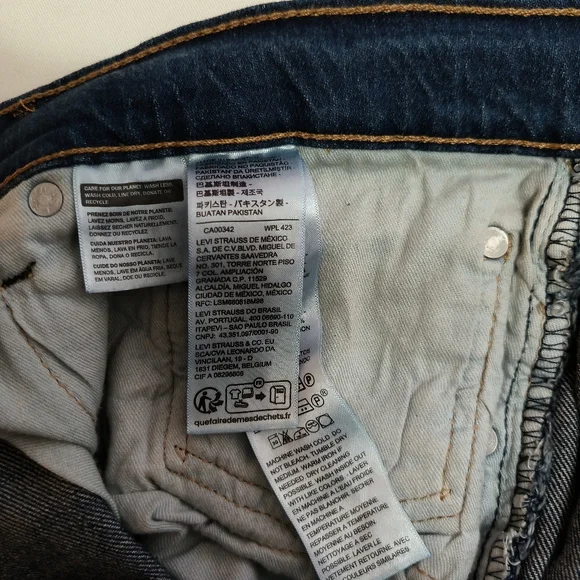 Levi's 505 Men's Blue Jeans Regular Stretch. Size W42/32 - Picture 8 of 9